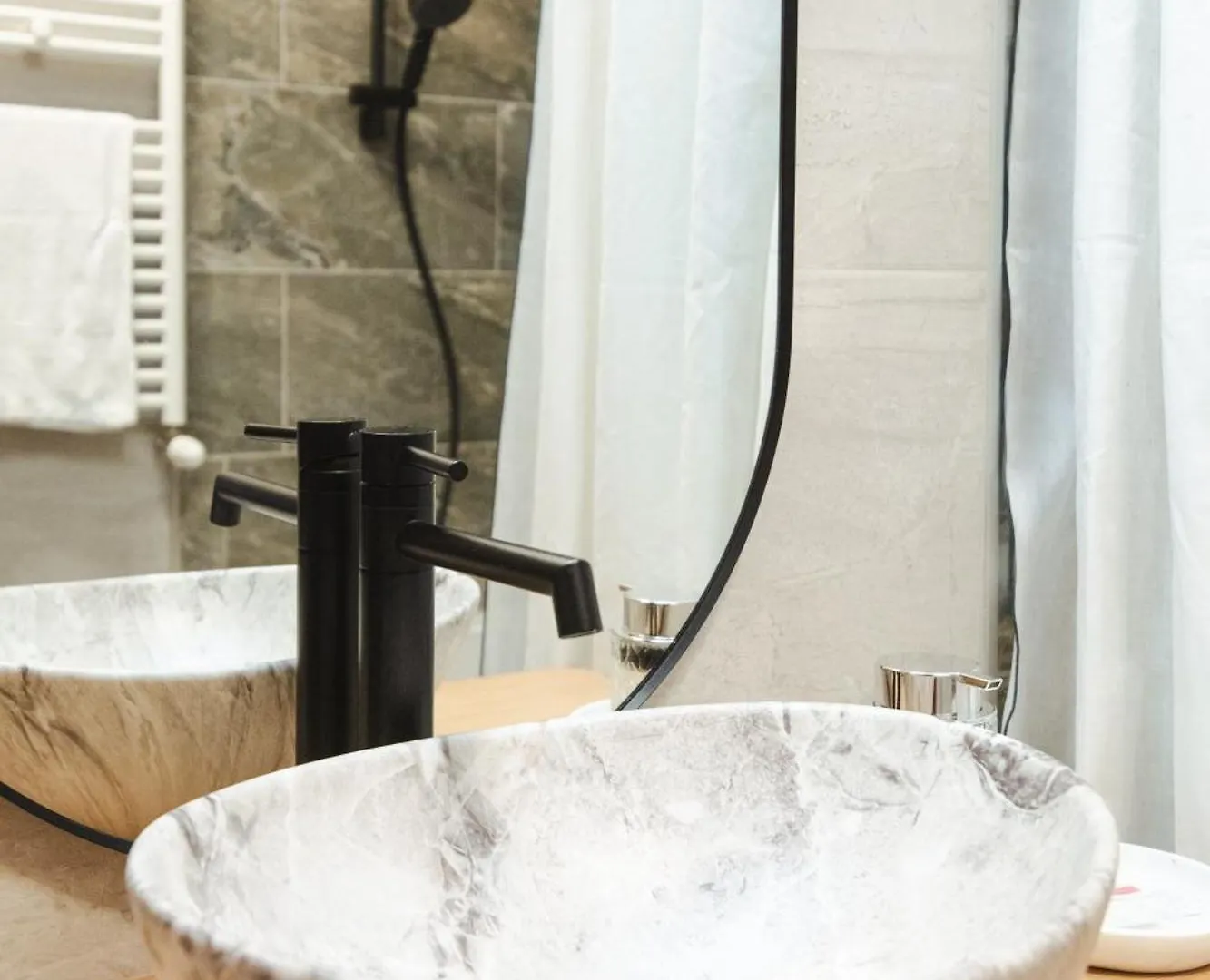 Gr8 Garden - Apartment 48Sqm - Free Parking 부다페스트